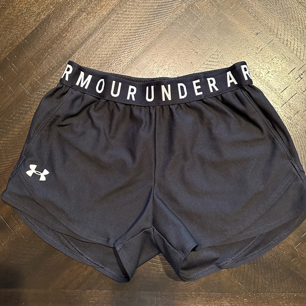 Under Armour Shorts Size XS